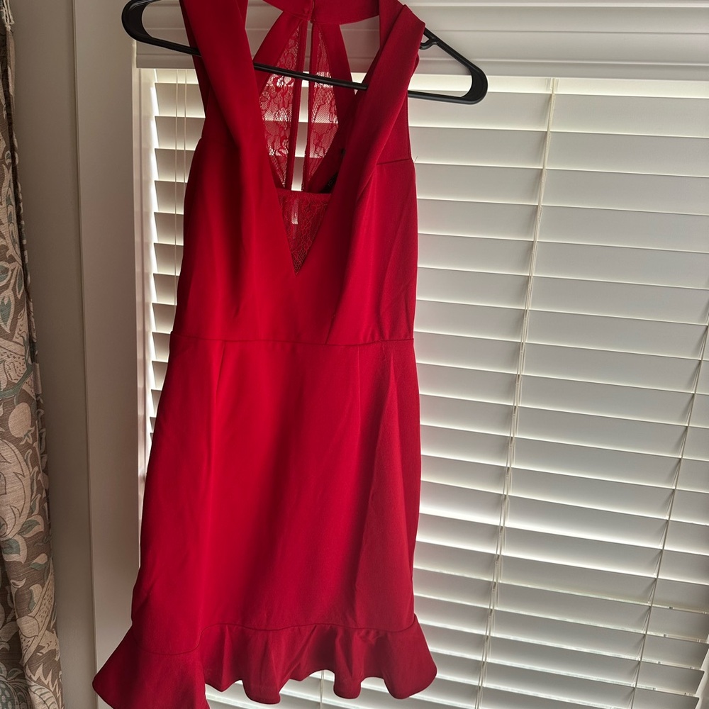 19 Cooper Red Sleeveless V-Neck Ruffle Hem Dress